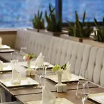 Novotel Hotel 5*
