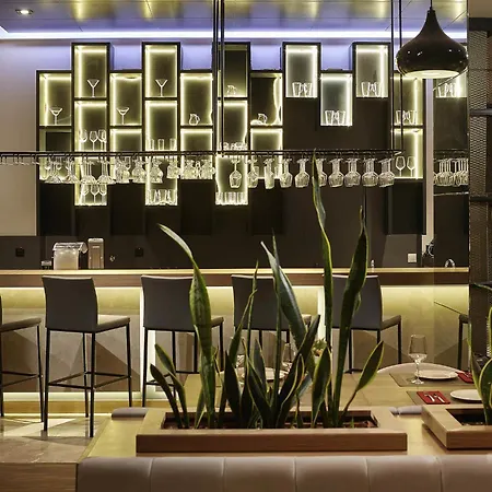 Novotel Szálloda