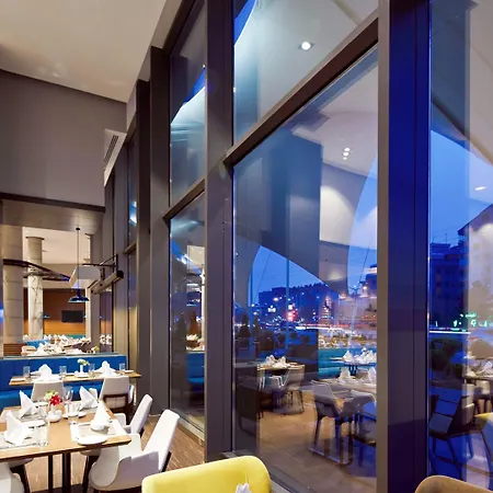 Novotel Hotel 5*