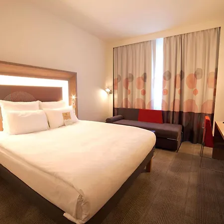Ξενοδοχείο Novotel 5*