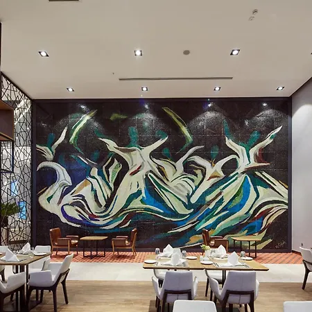 Novotel 5*